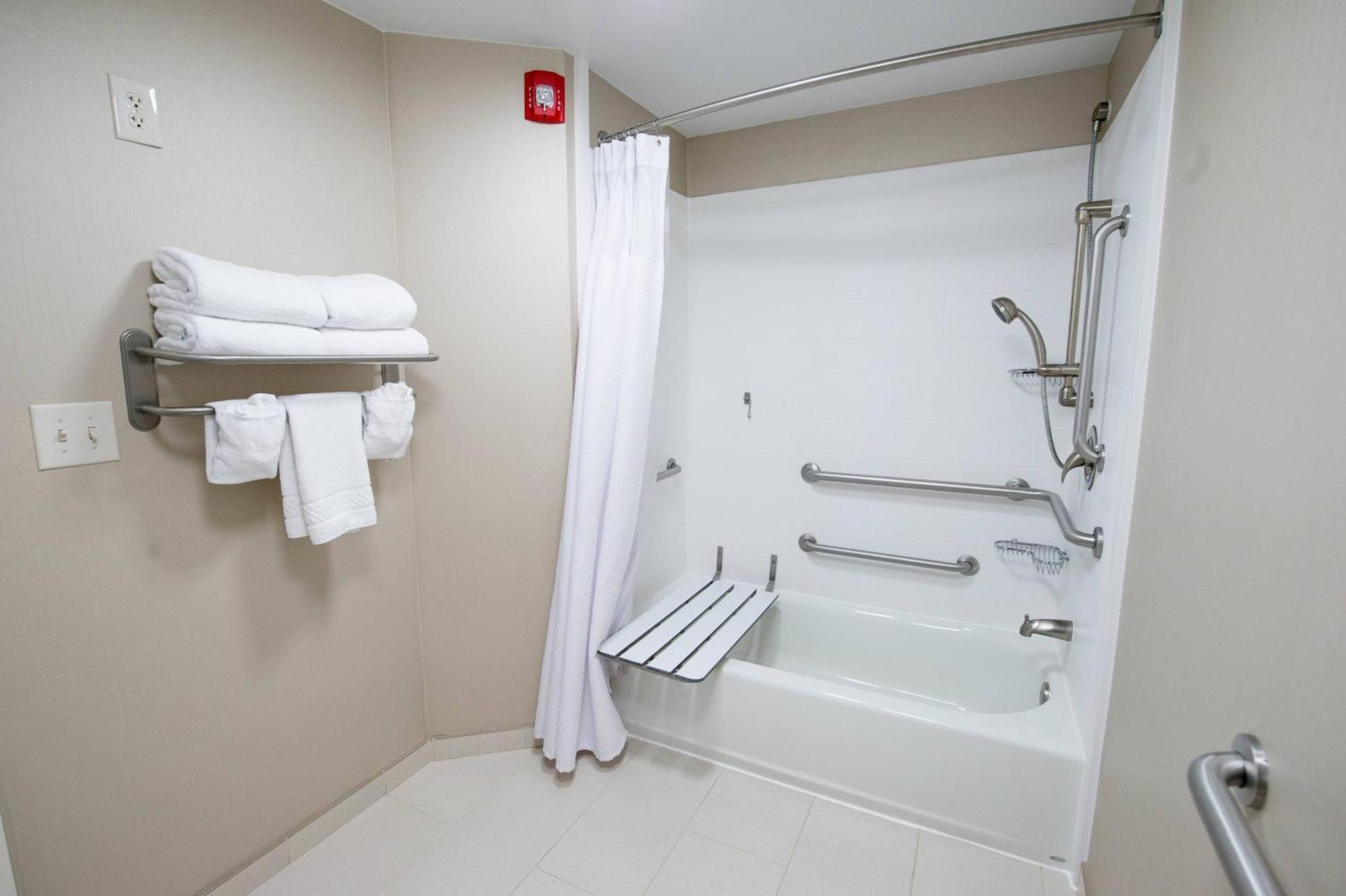Springhill Suites By Marriott Winston-Salem Hanes Mall Exterior photo